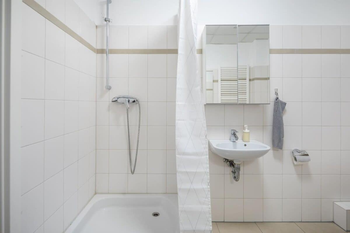 Cosy 2 Room Apartment In Hamburg Hammerbrook Zewnętrze zdjęcie